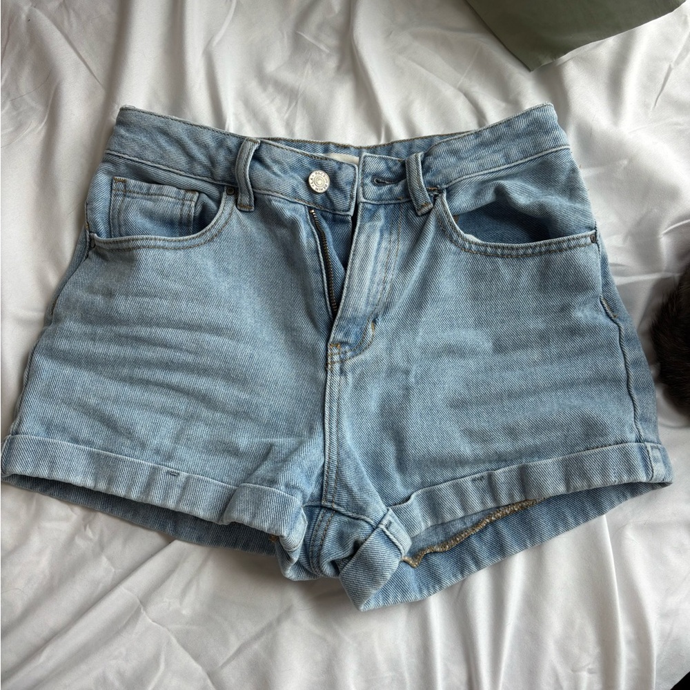 Pacsun short size 23